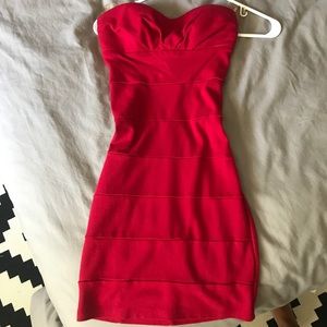 Red bodycon dress
